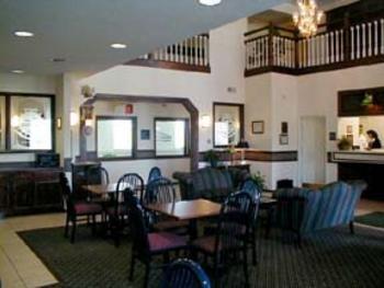 Hotel Quality & Near I-88 2*