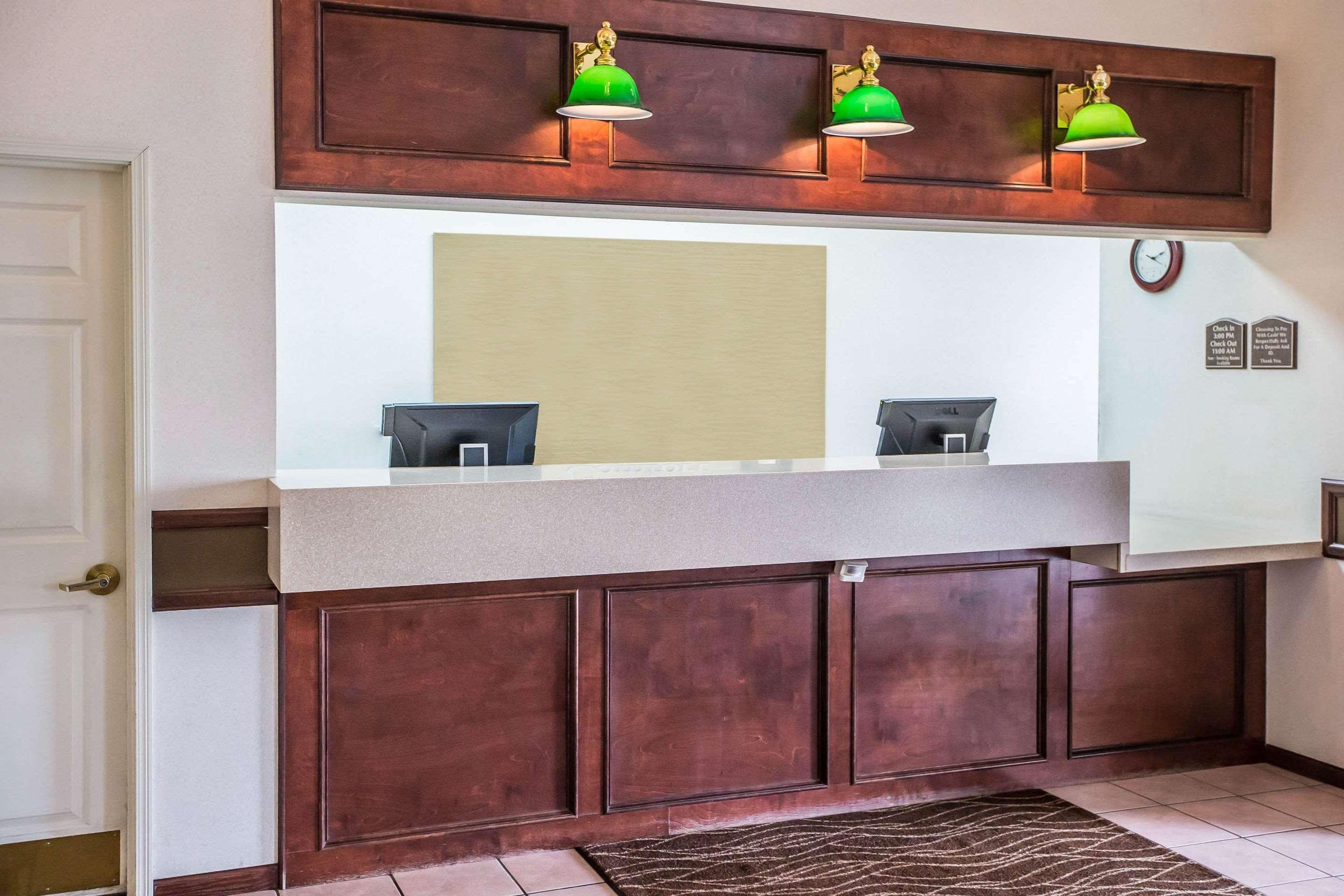 Quality & Near I-88 Hotel Dixon