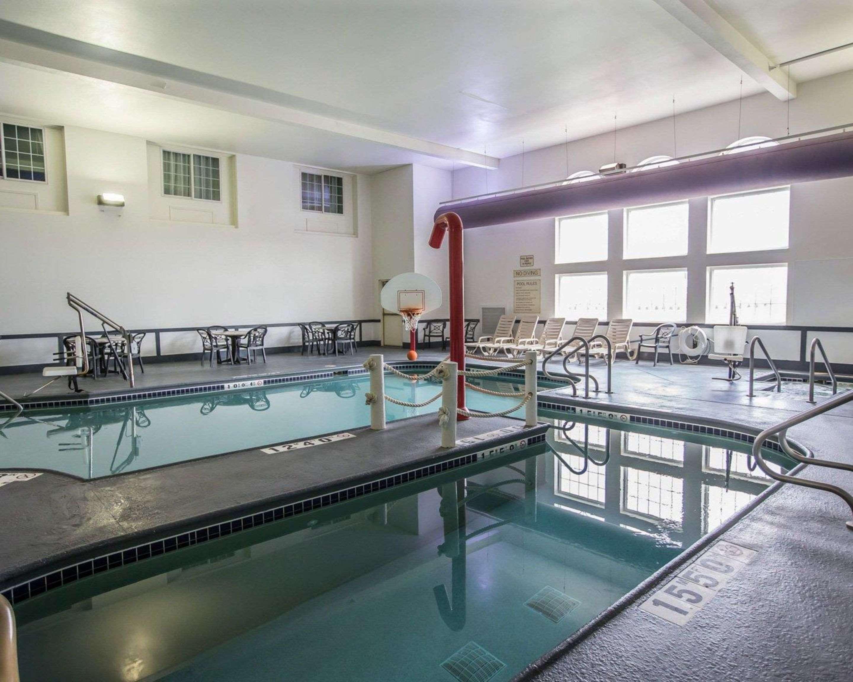 Hotel Quality & Near I-88