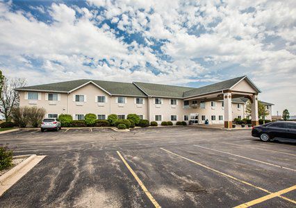 Quality & Near I-88 Hotel Dixon